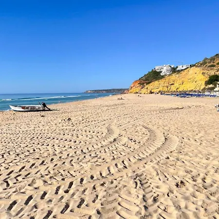 Casa Dourada - Golden